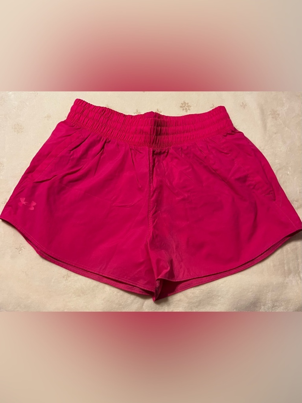 🆕NWT Under Armour Women's Hot Pink Athletic Shorts Size Medium